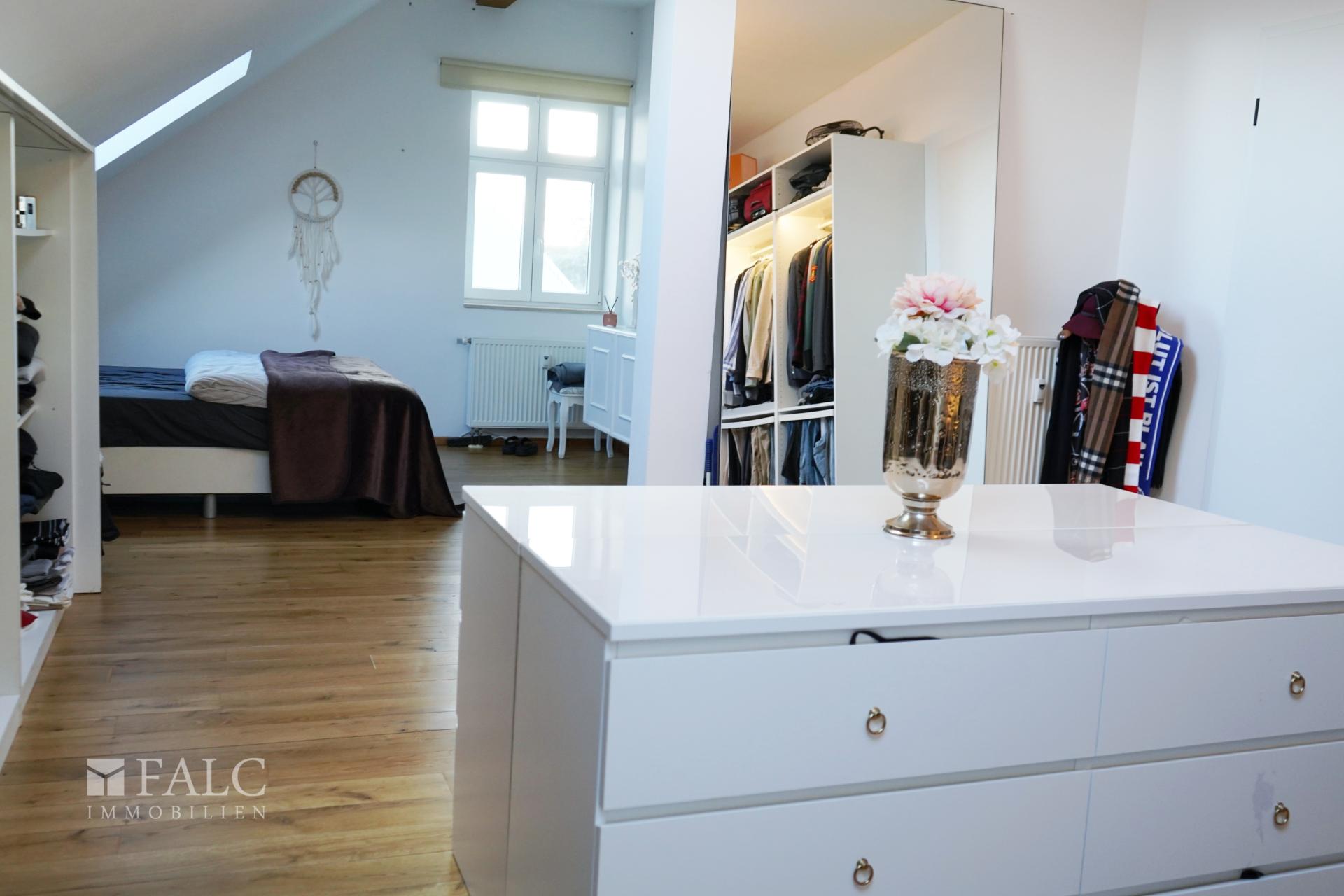 Schlaf-Ankleidezimmer Ansicht 2